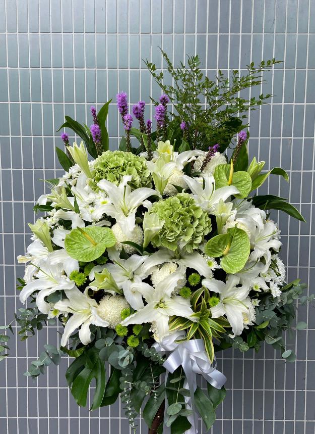 DMDD 百合繡球綠掌麒麟菊花籃