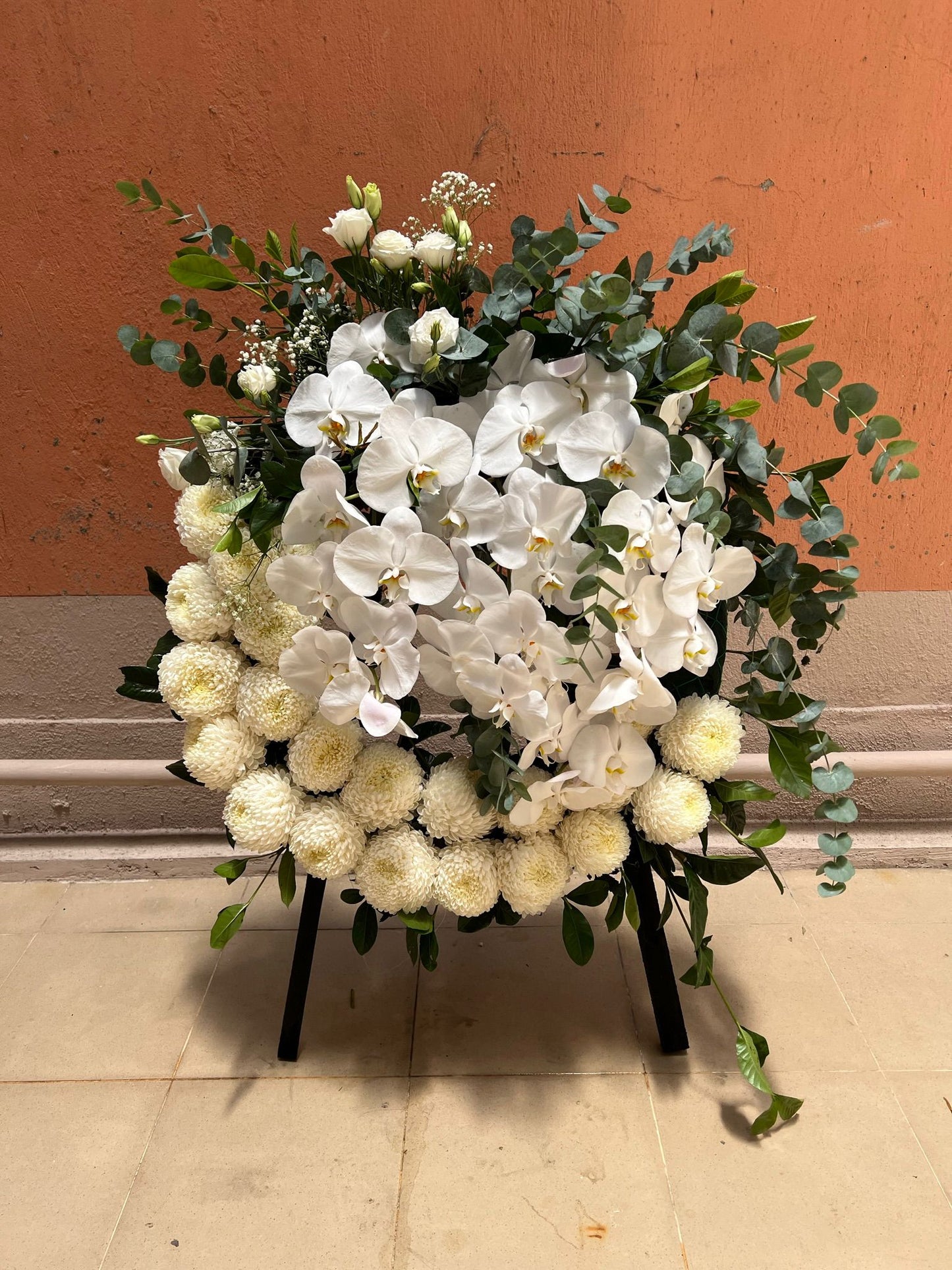 DMDD 圓形白蘭花大波菊桔梗玫瑰花牌