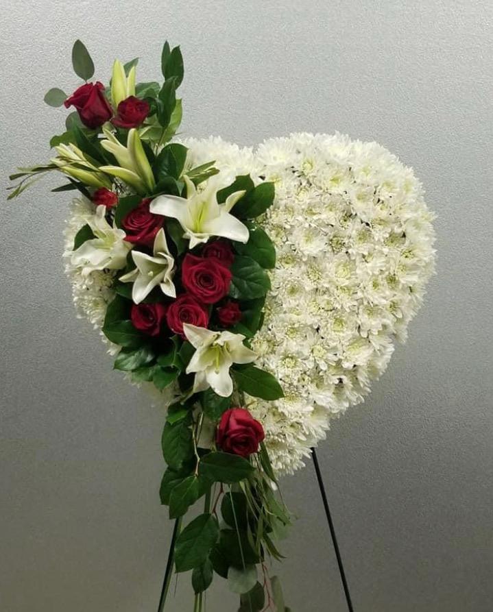 DMDD 心形百合玫瑰白菊花牌