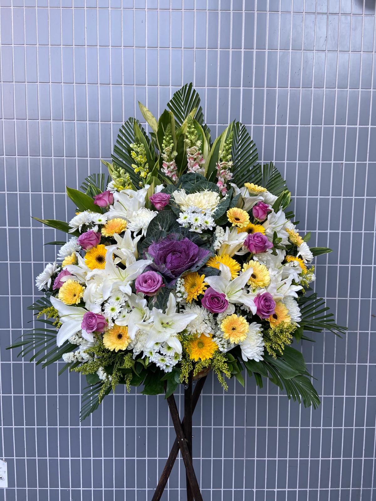 DMDD 麝香葉牡丹百合黃菊粉玫瑰花籃